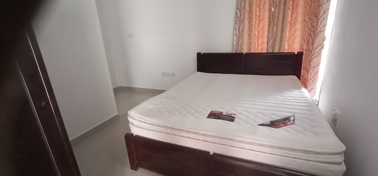 2000 sqft Excellent Gated community Villa sale in vadanemilli ECR