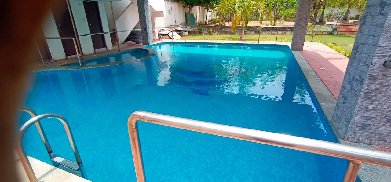 2000 sqft Excellent Gated community Villa sale in vadanemilli ECR