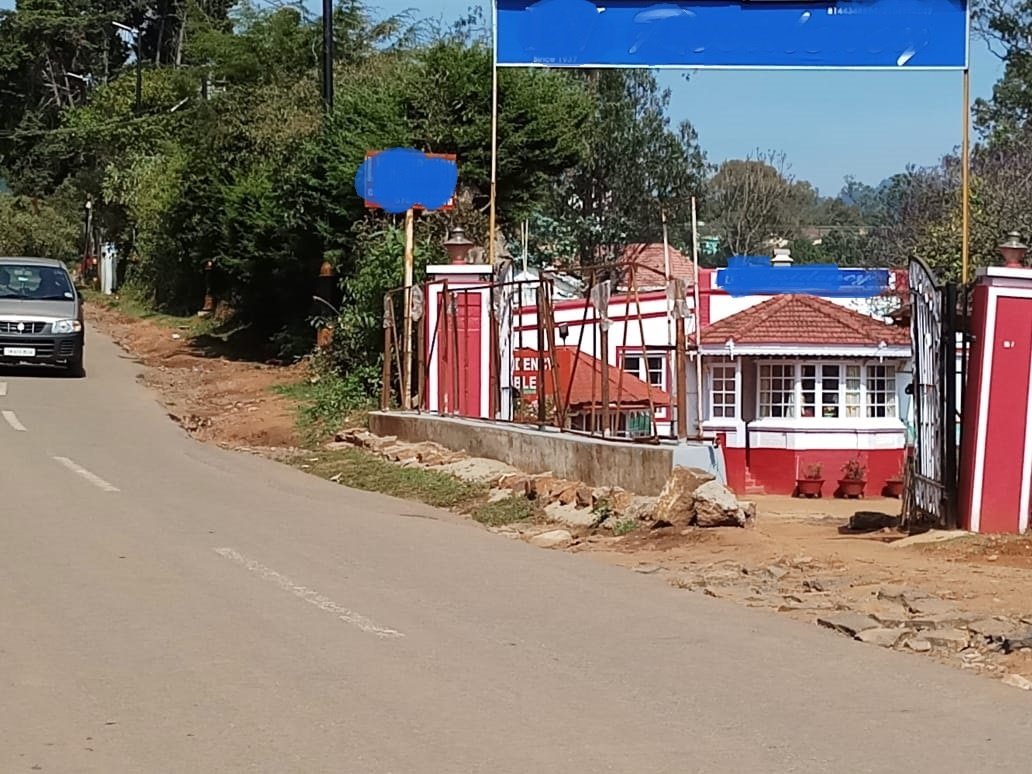 1.82 acres Bungalow with shops for sale in ooty opp to OOTY boat house