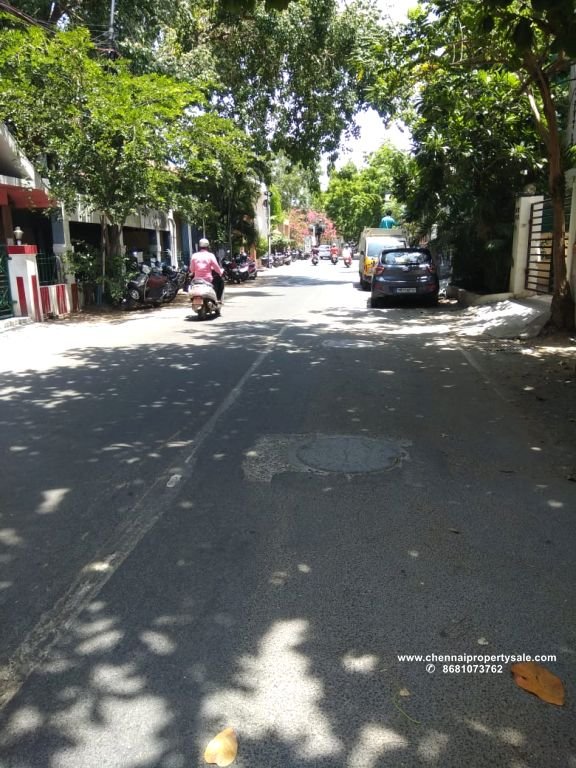 Commercial office space for sale at Thiruvanmiyur