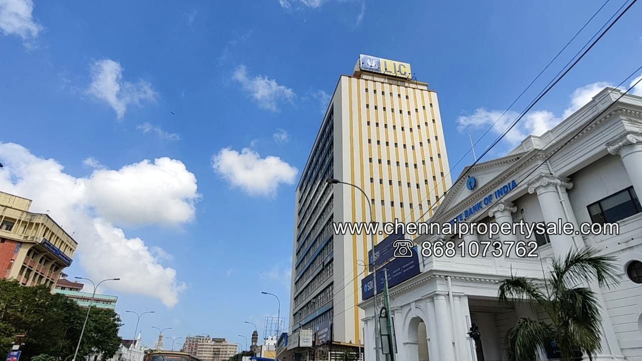 2000 sqft Individual Old Building sale in Mount Road