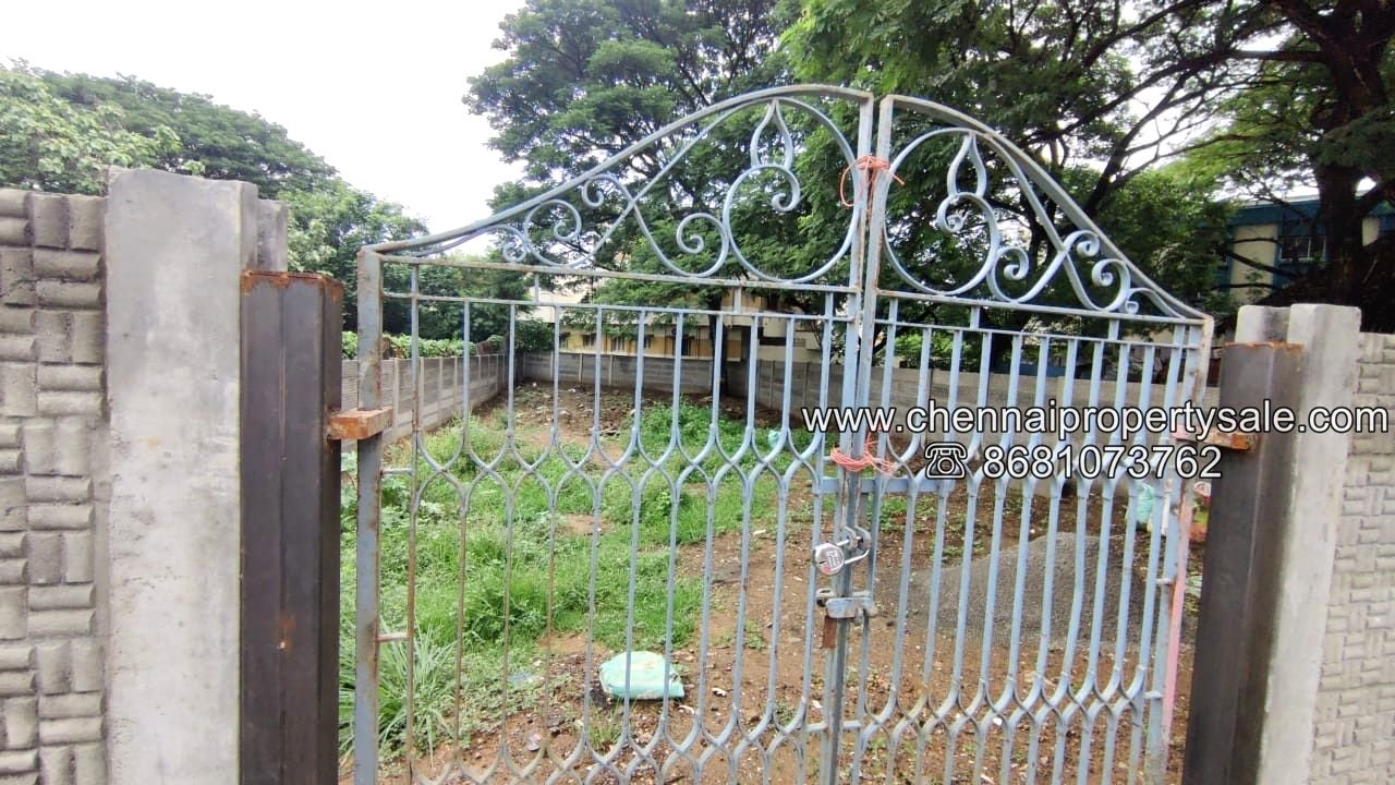 4300 sqft commercial Land sale on Mangadu to Kundrathur Road