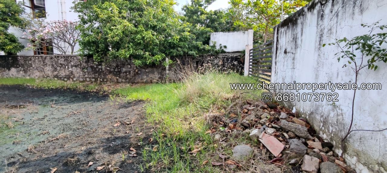 9600 sqft Residential Plot Sale in Muttukadu