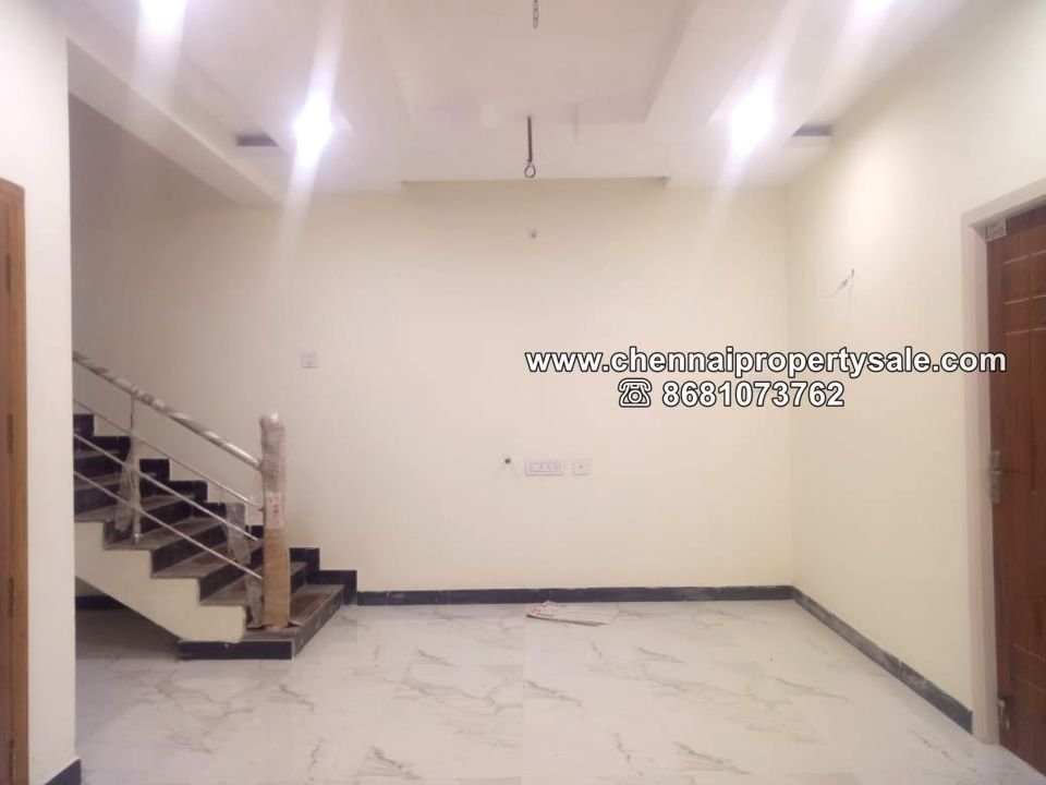 2000 Sqft 3 BHK Individual Duplex House Sale in Gerugambakkam