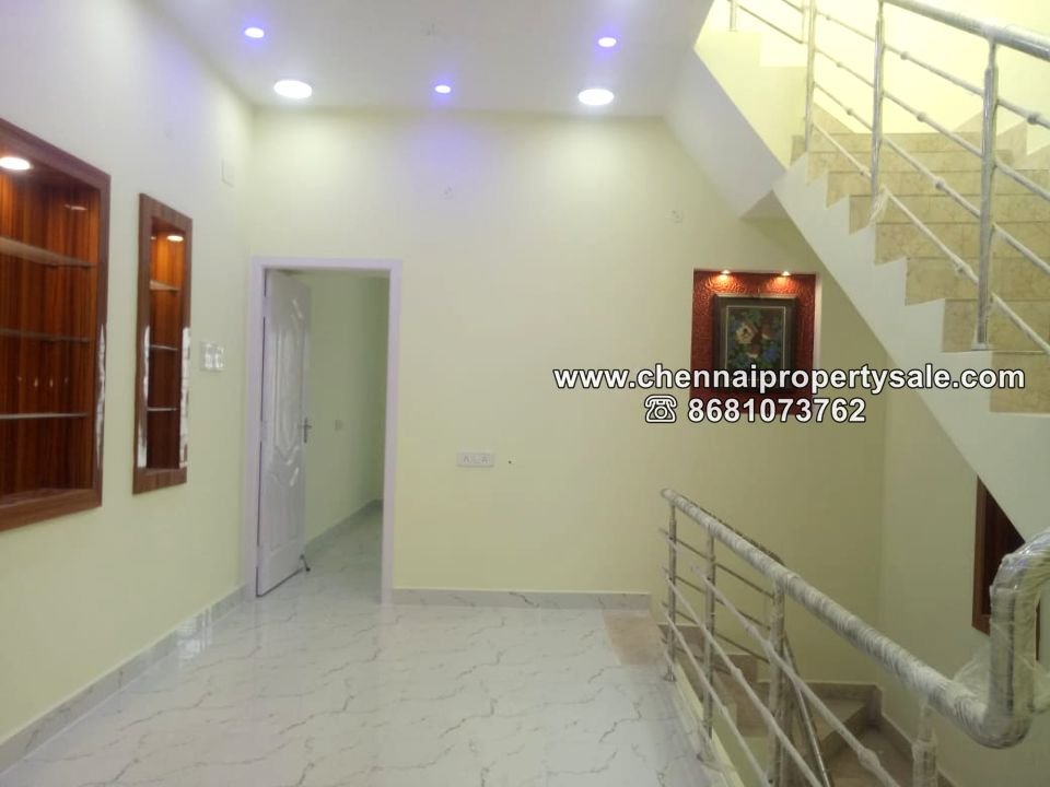 2000 Sqft 3 BHK Luxurious Duplex House Sale in Kovur