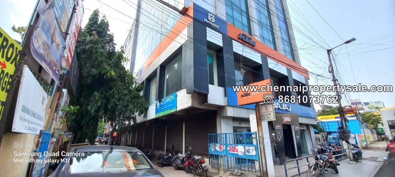 1700 Sqft Commercial Office Space in Mount Road