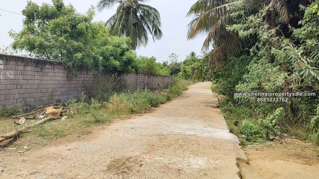 2 Acre Farm Land with House sale Near Tirukazhukundram