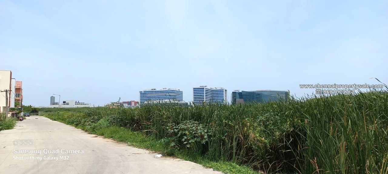 2043 Sqft 3 BHK Flat Sale in Karapakkam