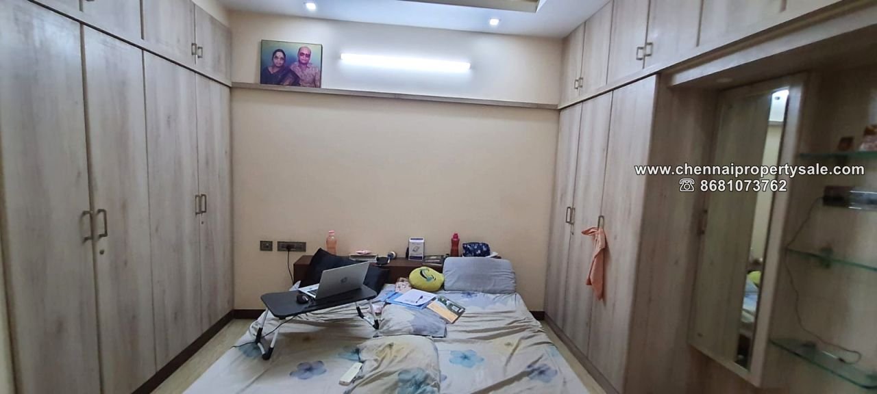 2195 Sqft 3 BHK Duplex Flat Sale in Koyambedu