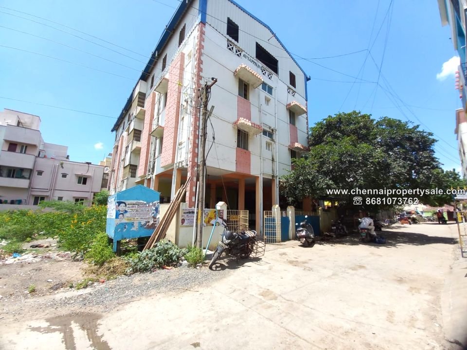 12000 Sqft Commercial Building Sale in Selaiyur