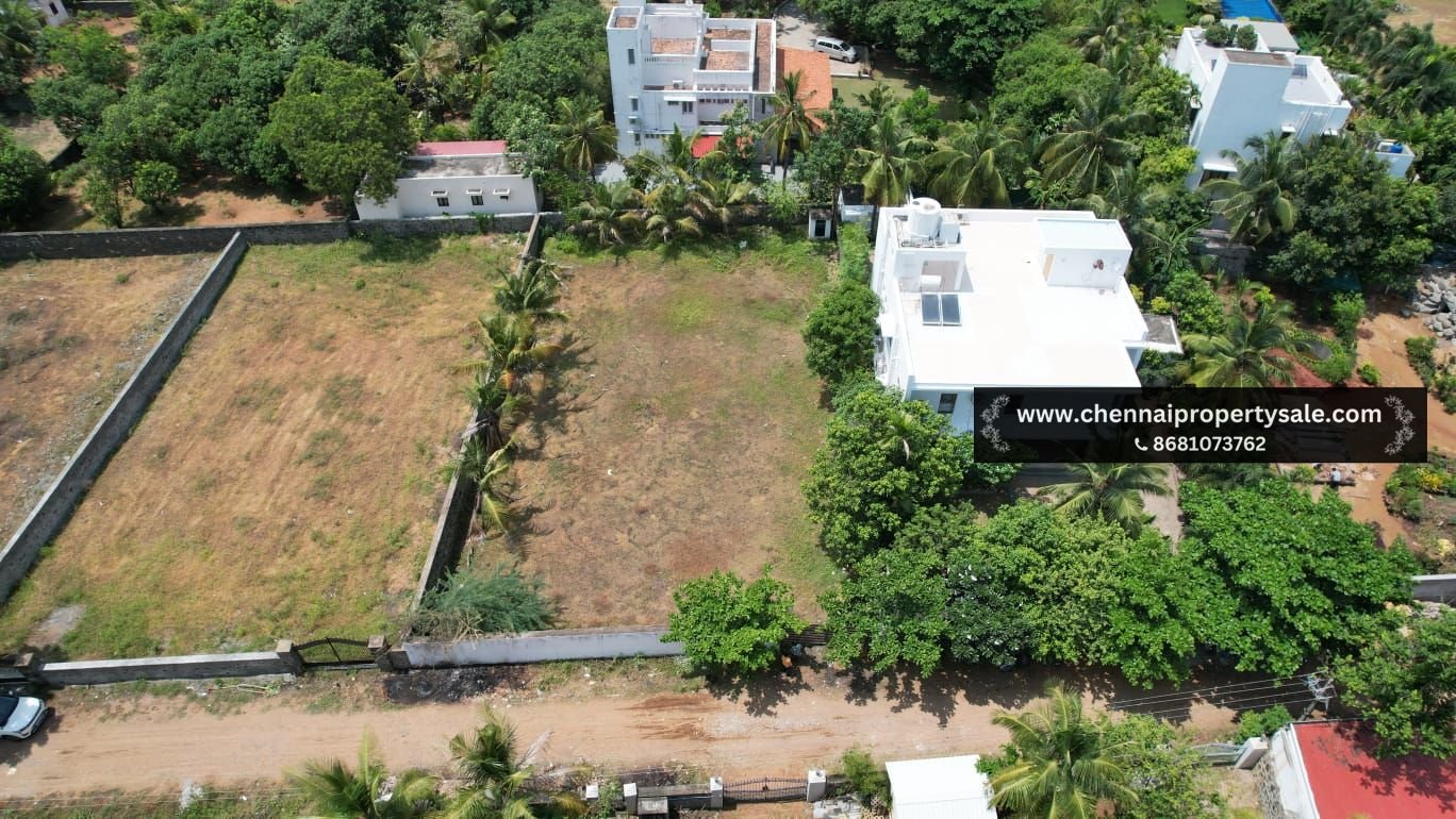 9600 sqft Residential Plot Sale in Muttukadu