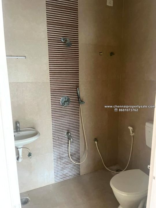 2000 Sqft Duplex House Sale in Unamanchery