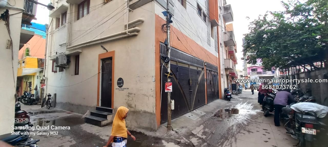 2005 Sqft Vacant Land Sale in Royapettah