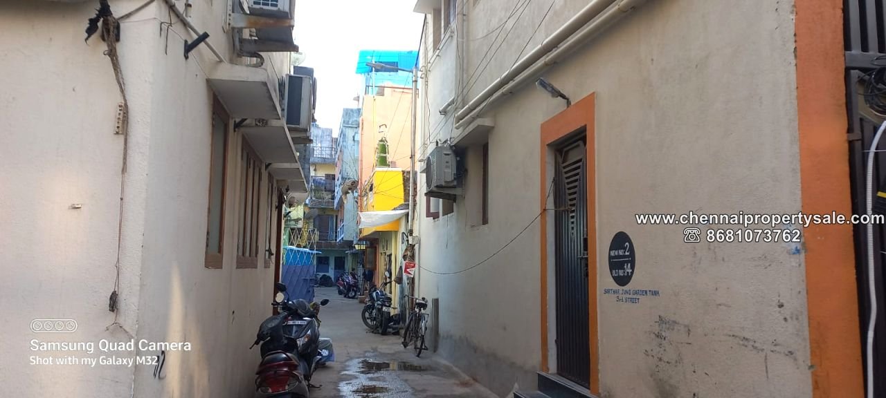2005 Sqft Vacant Land Sale in Royapettah