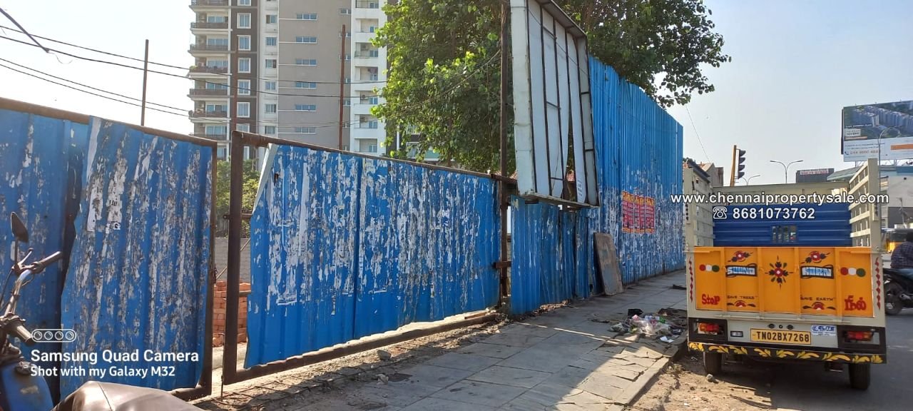 36000 Sqft Commercial Plot Sale in Arumbakkam