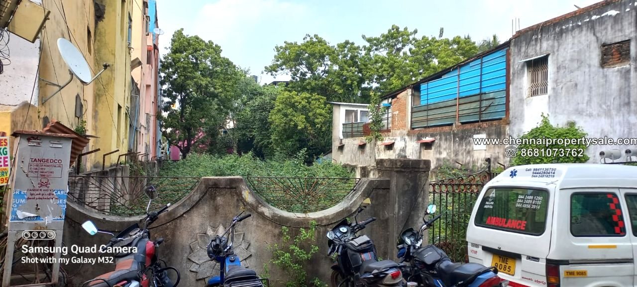 6520 Sqft Vacant Land Sale in Vadapalani