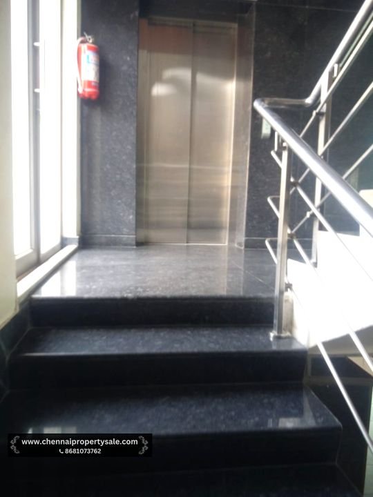 20100 Sqft Commercial Building Sale in Mount road