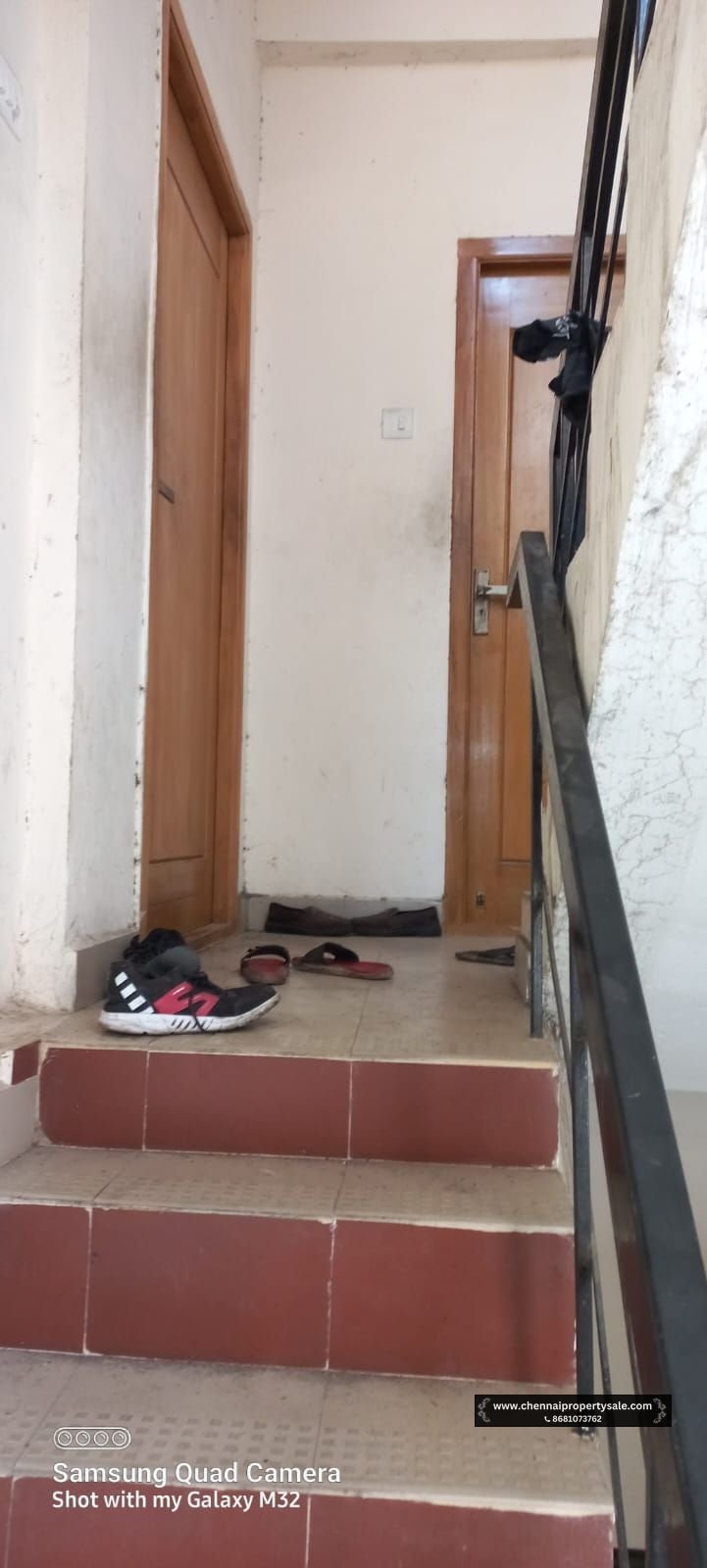 2700 Sqft Commercial Building Sale in Velachery