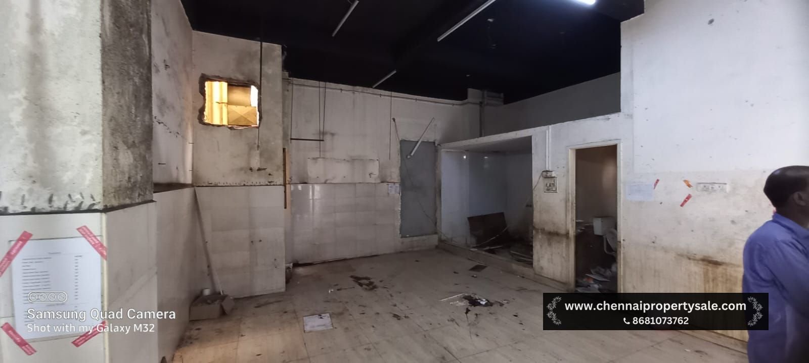 2700 Sqft Commercial Building Sale in Velachery