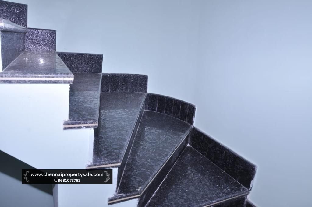 2550 Sqft 3 BHK Duplex House Sale in Gerugambakkam