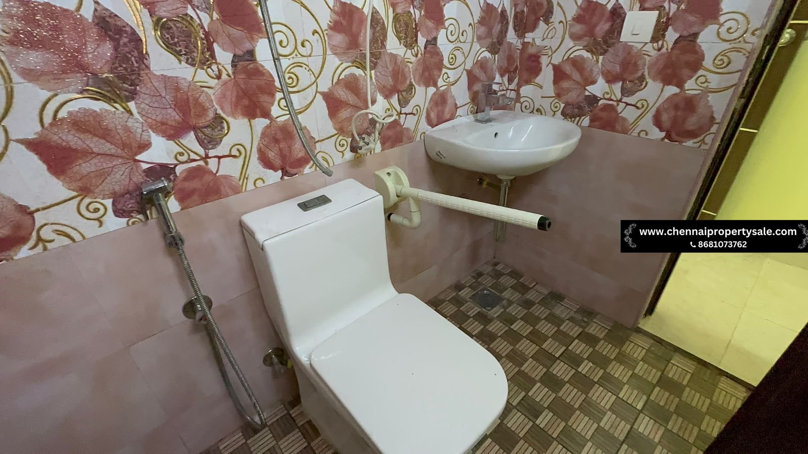 1506 Sqft Luxury Flat Sale in Porur