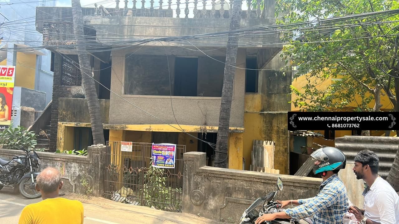 2124 Sqft Demolish Building Sale in Porur