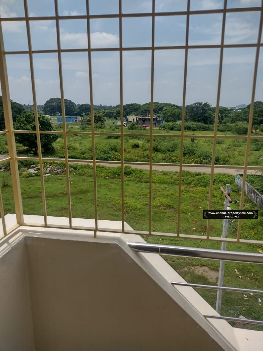 750 Sqft 2 BHK Flat Sale in Gerugambakkam