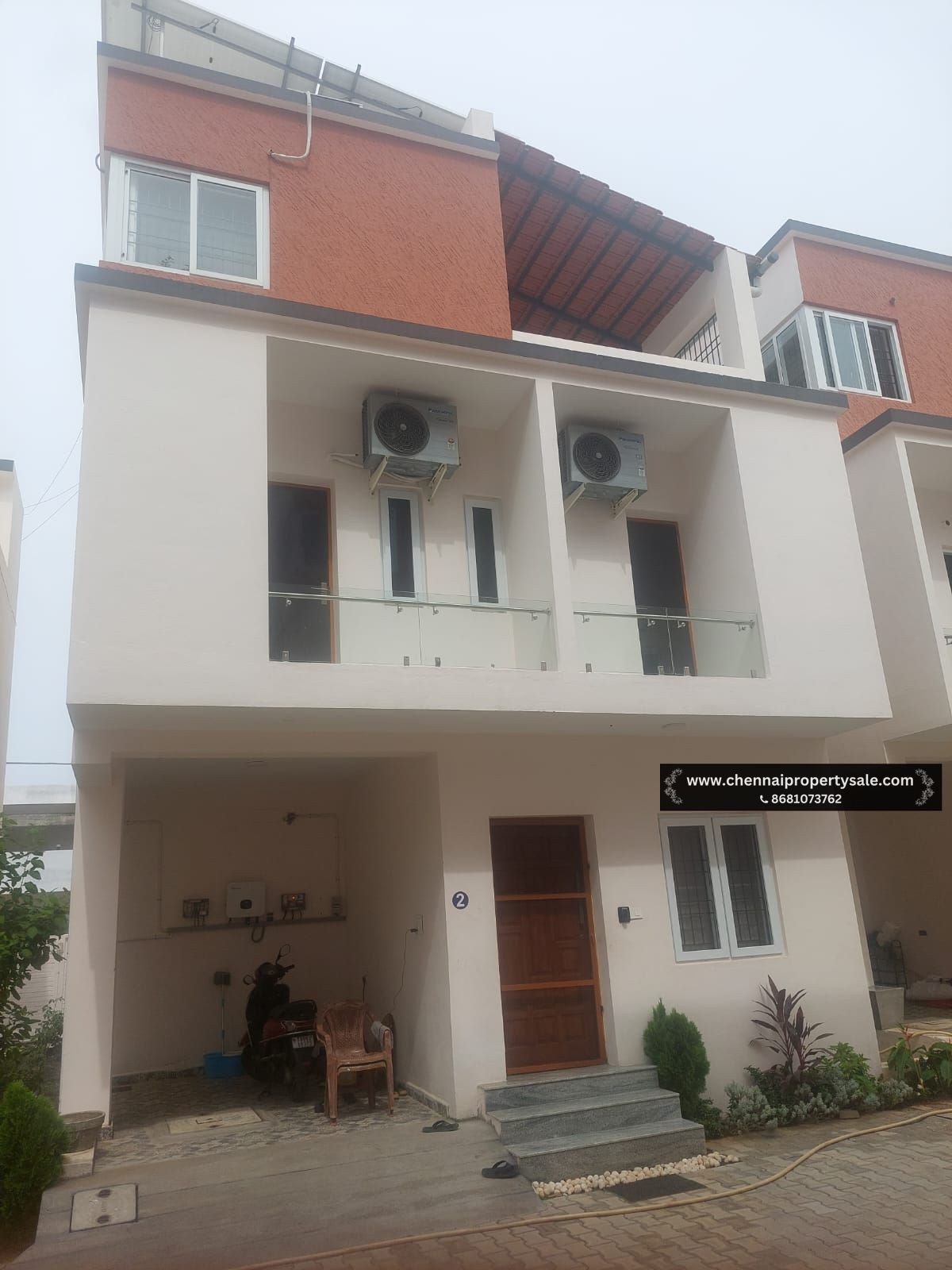 Independent Premium Villa For Sale in ECR Kanathur