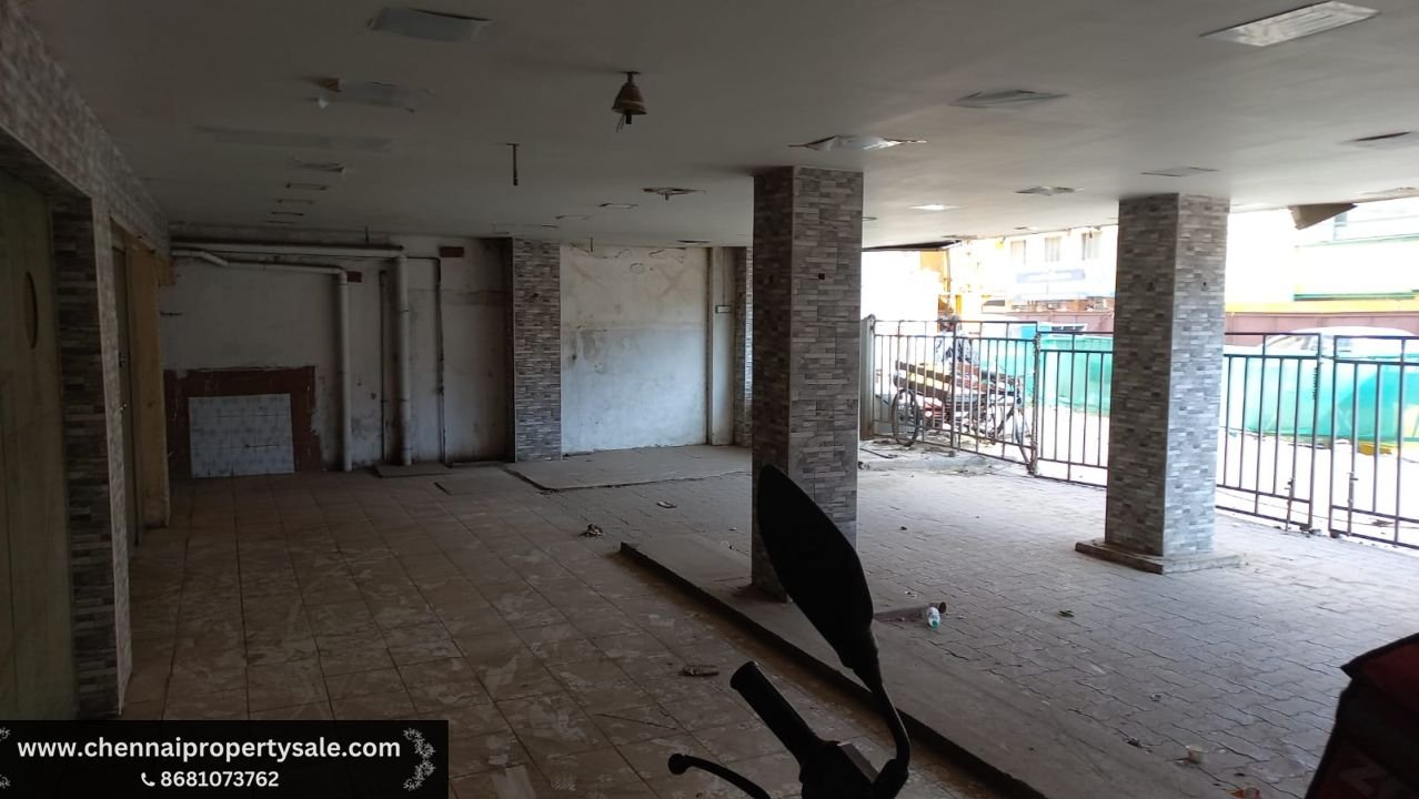 15000 Sqft OnRoad Commercial Building Sale in Porur
