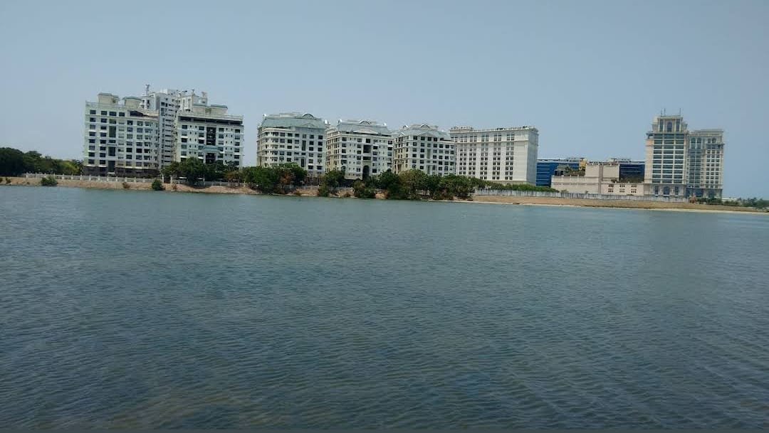 Luxury Flat Sale in Raja Annamalaipuram 