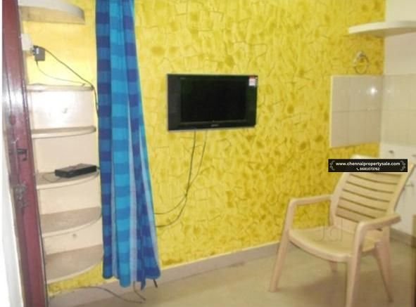 10400 Sqft Running PG Ladies Hostel Sale in Velachery