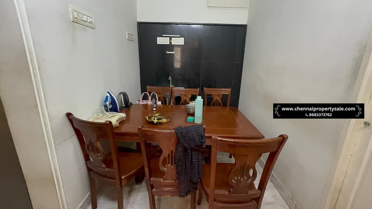 2800 Sqft Commercial Rental Income Property Sale in Medavakkam