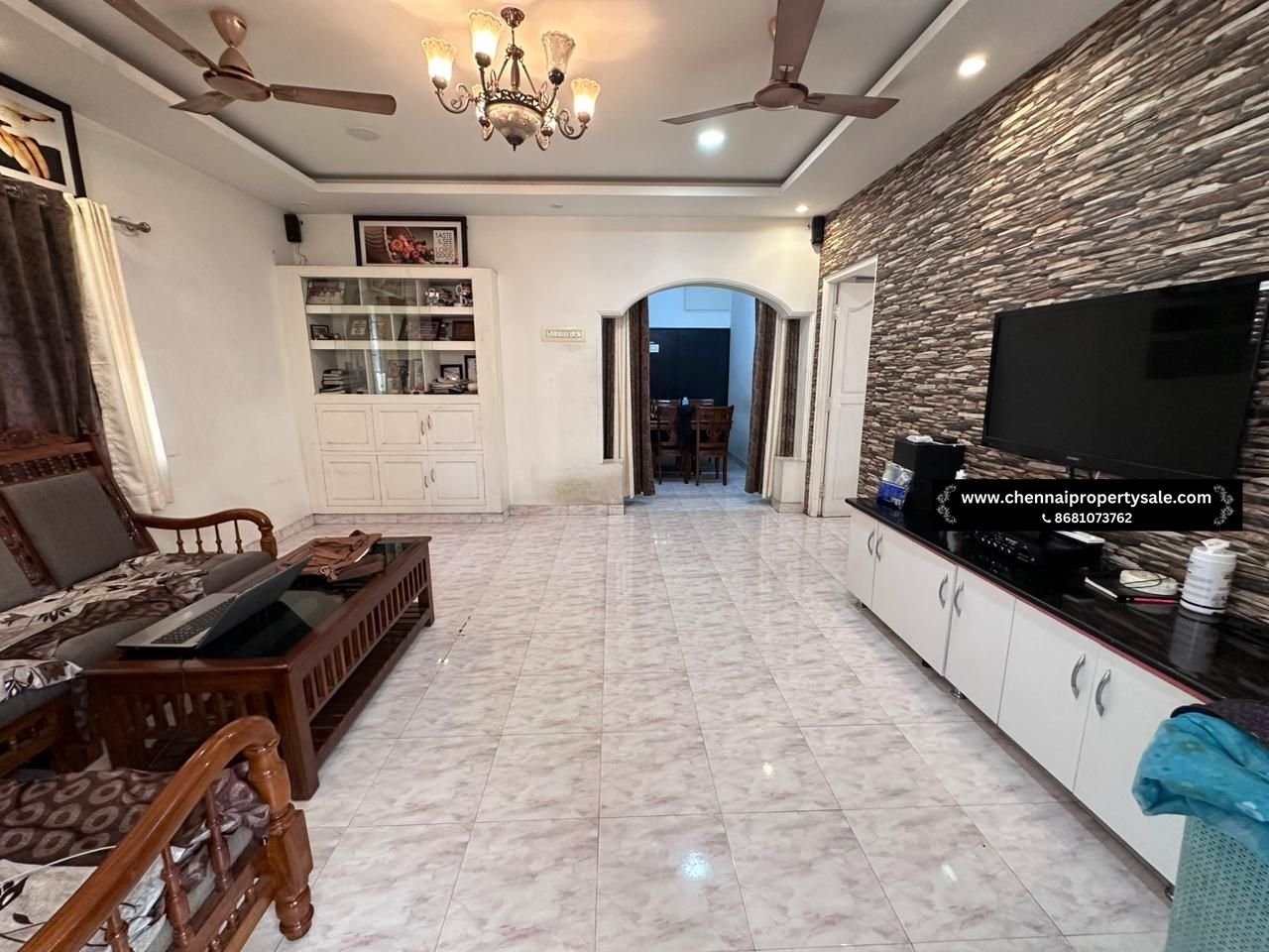 2800 Sqft Commercial Rental Income Property Sale in Medavakkam