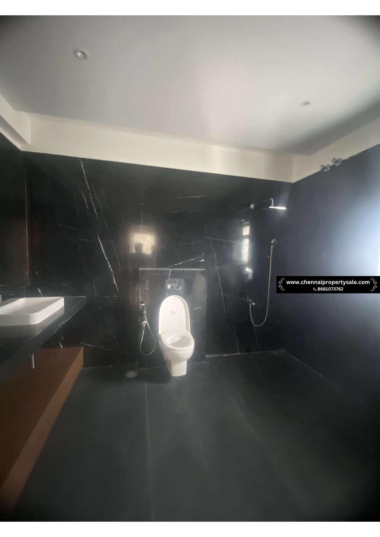 4600 Sqft 5 BHK Individual House Sale in Karapakkam