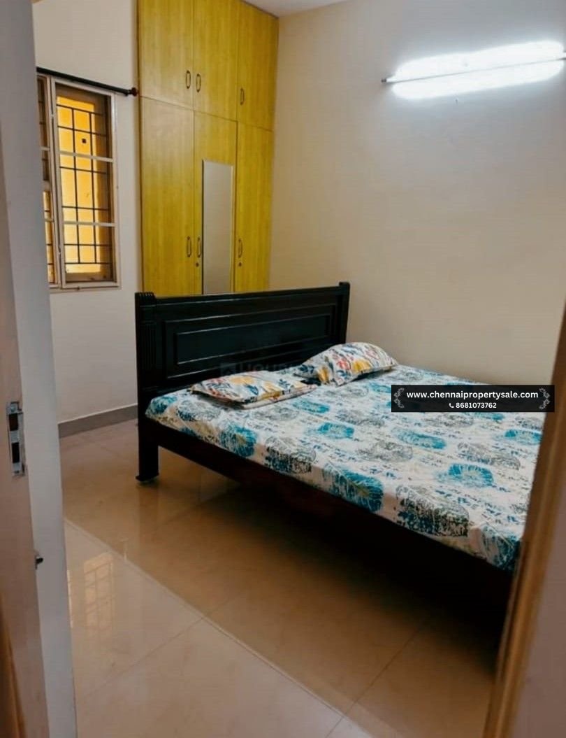 889 Sqft 2 BHK Flat Sale in Koyambedu