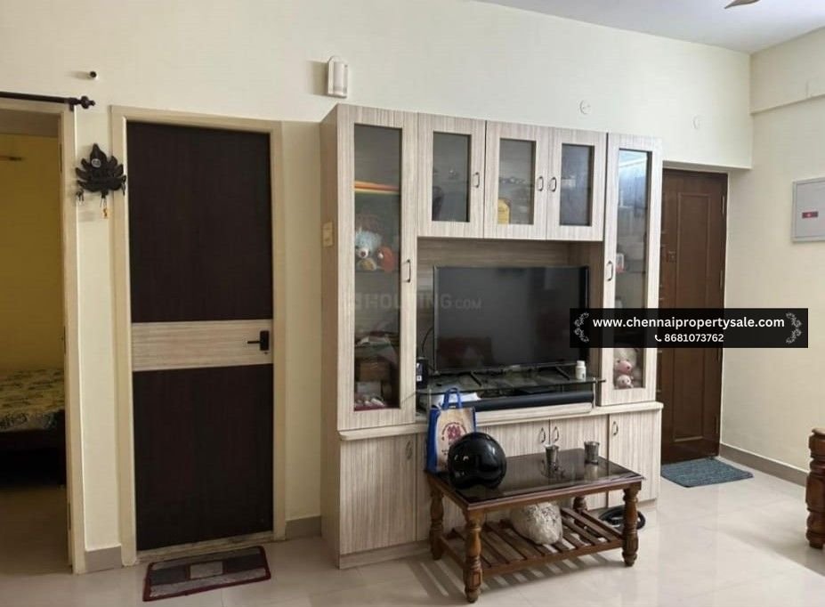 889 Sqft 2 BHK Flat Sale in Koyambedu