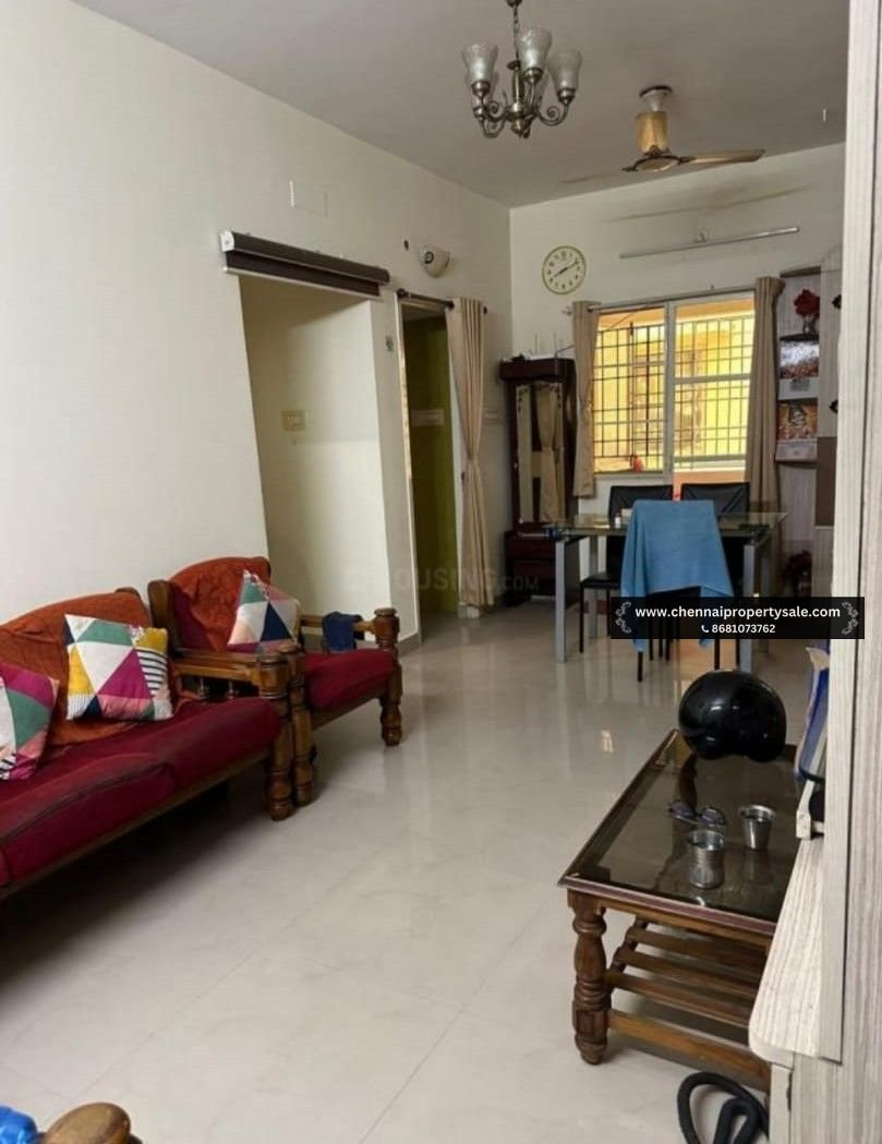 889 Sqft 2 BHK Flat Sale in Koyambedu