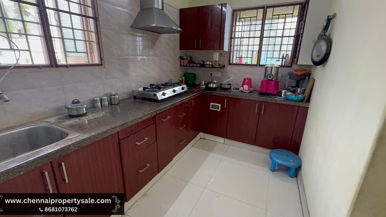 7200 Sqft Rental income Building Sale in Kolathur