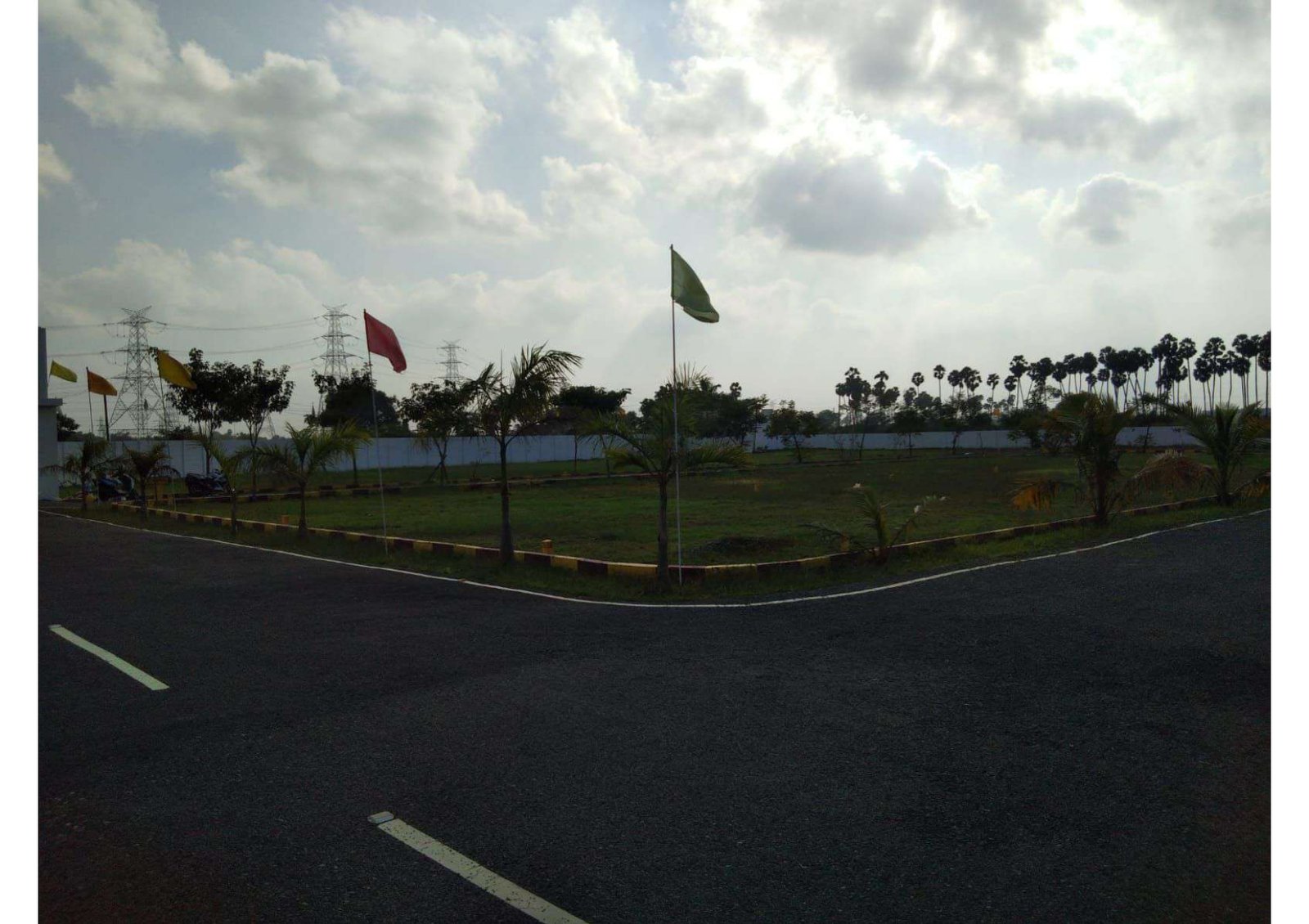 Premium Residential plots sale in Redhills Karanodai