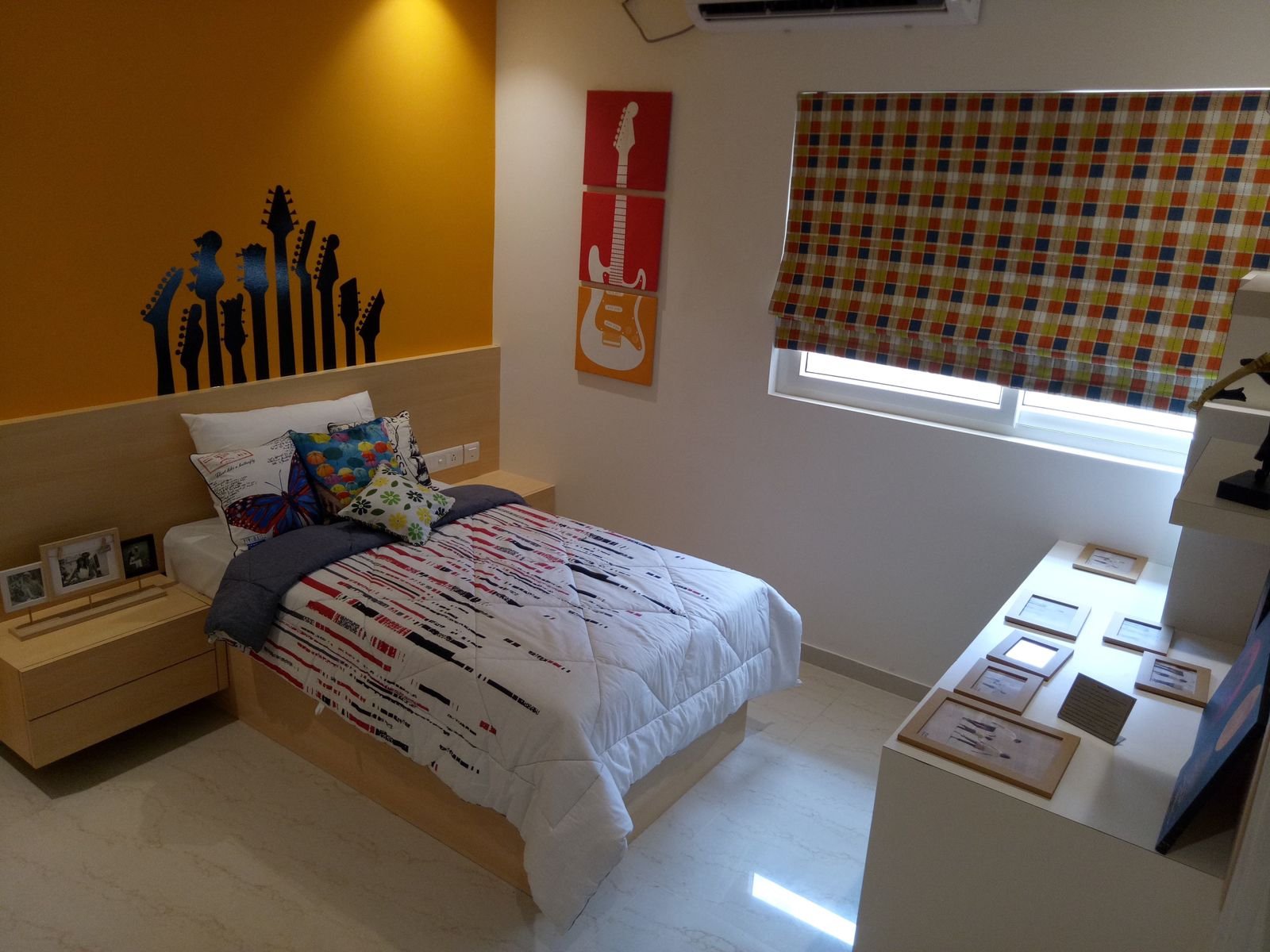 Mesmerising flats sale at Mahindra World city