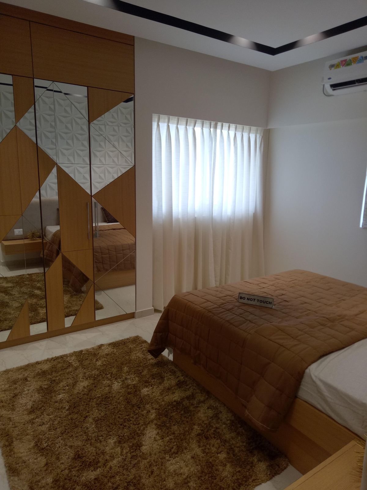 Mesmerising flats sale at Mahindra World city