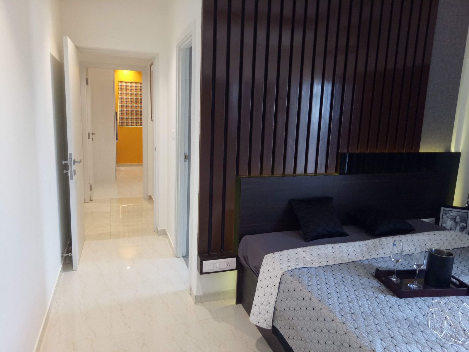 Mesmerising flats sale at Mahindra World city