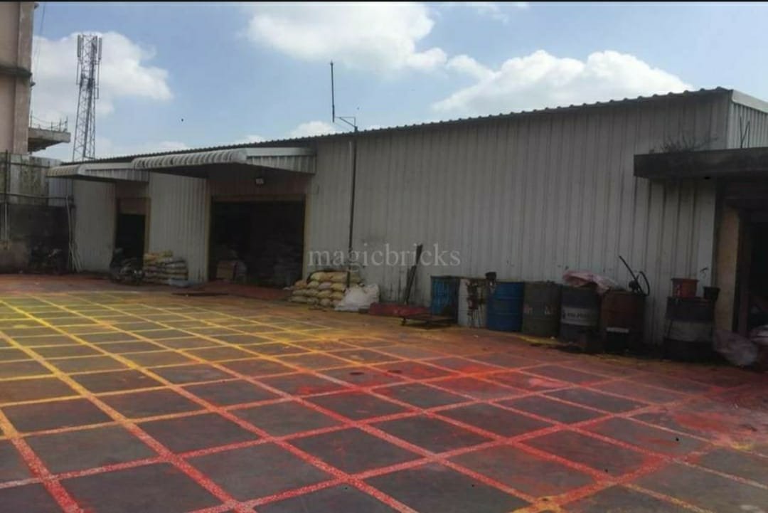 Commercial Godown property for sale in Chennai Redhills 