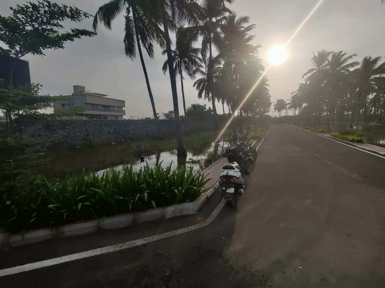 Gated Community premium plots sale in Thaiyur, OMR