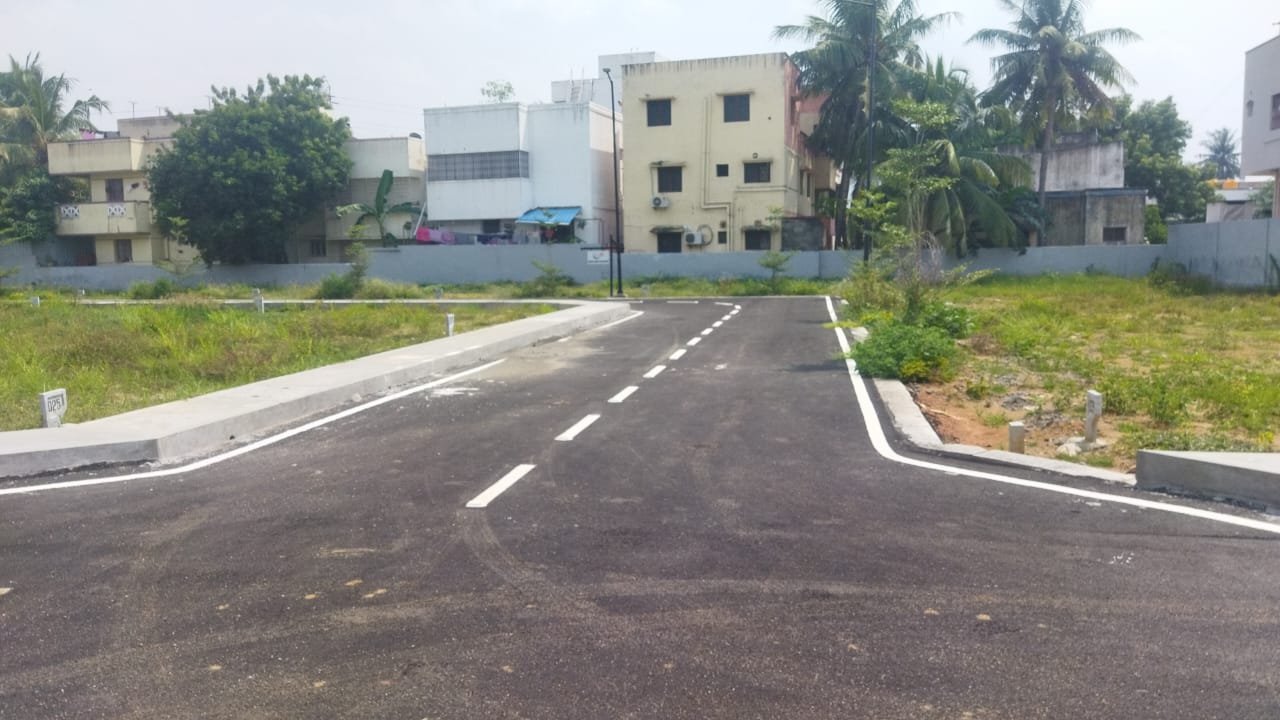 Gated Community premium plots sale in Thiruverkadu