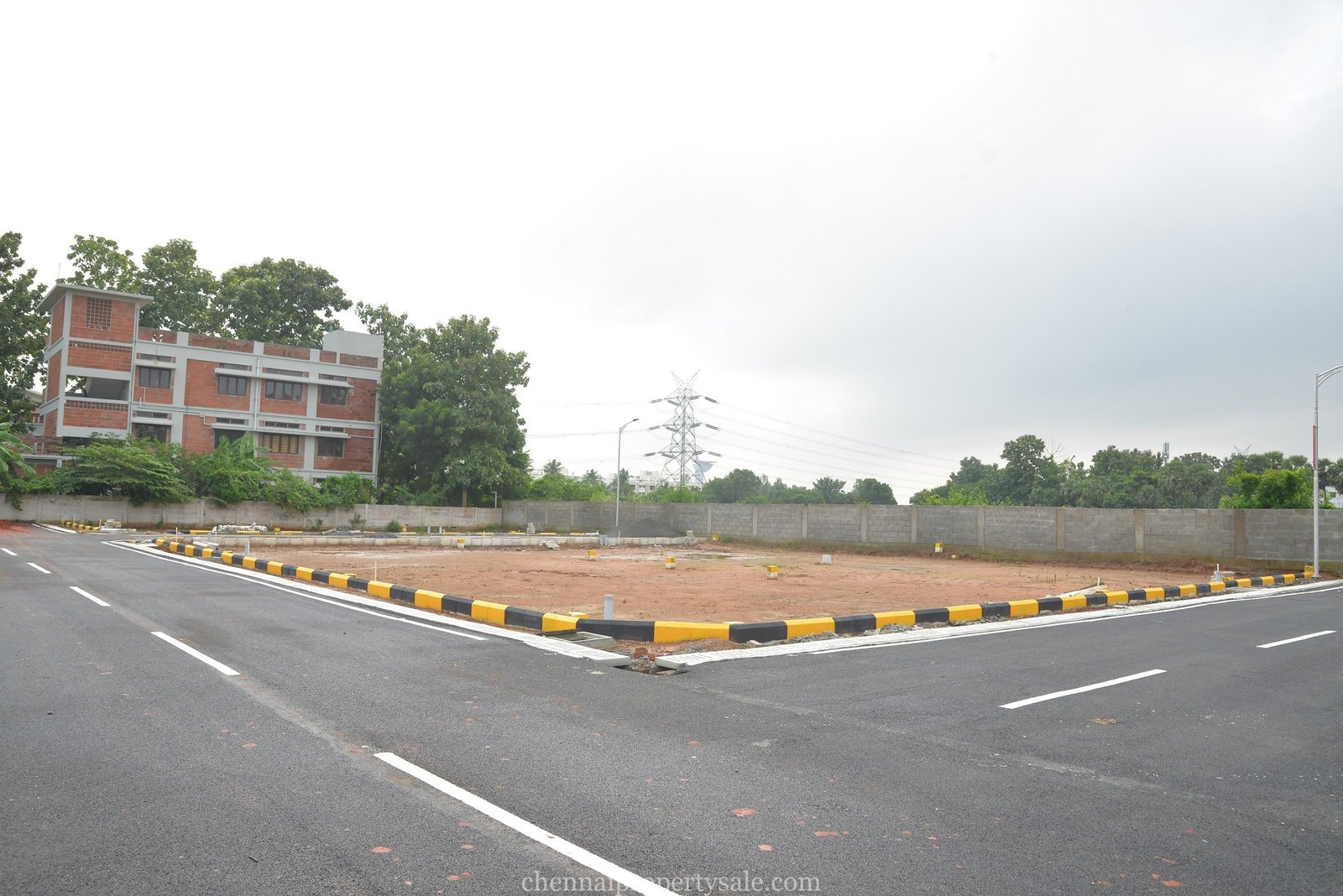 Gated community Luxury Villa Plots for Sale in Thalambur OMR