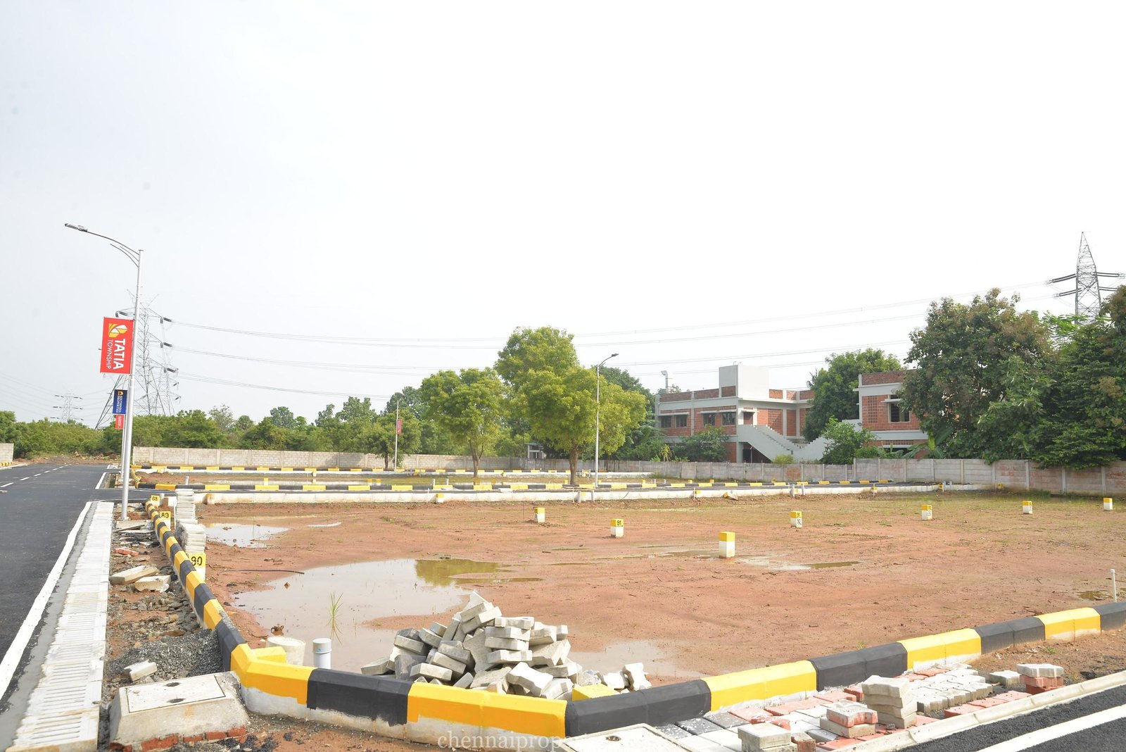 Gated community Luxury Villa Plots for Sale in Thalambur OMR