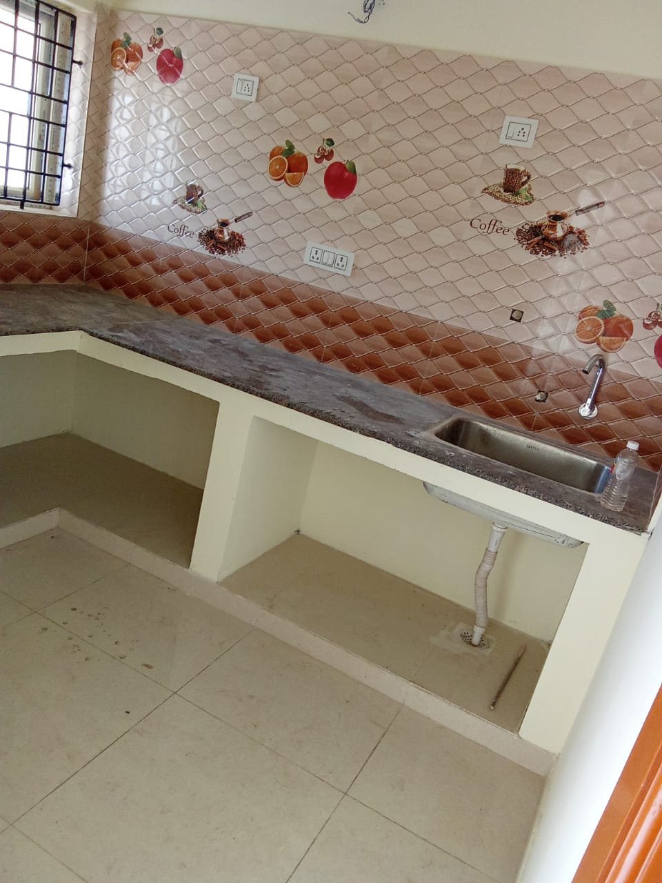 Flats for sale in Madhuravoyal