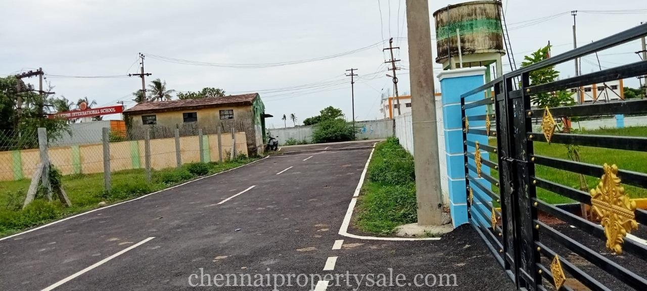 Gated community plots sale in Redhills Sriram nagar