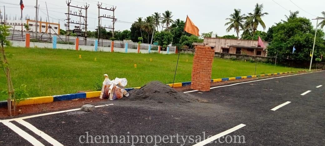 Gated community plots sale in Redhills Sriram nagar